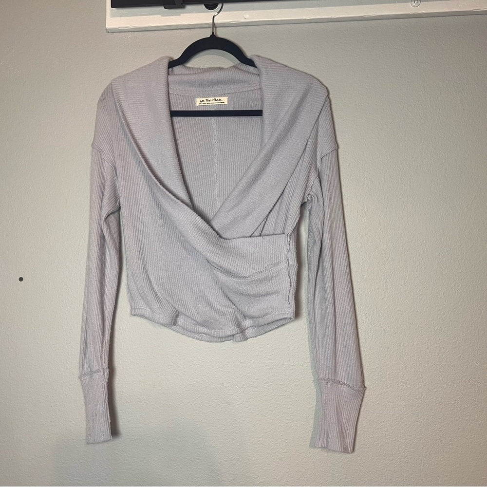 We The Free People Hold Me Close Sweater Top Light Purple Size Extra Small XS